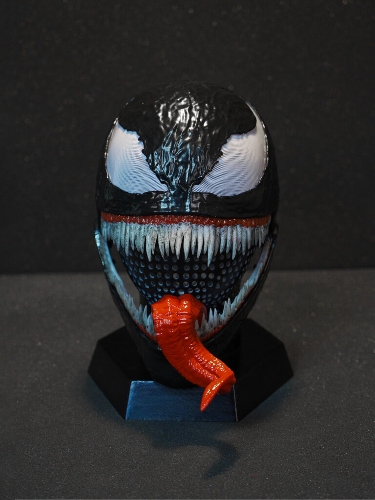 Venom mask
